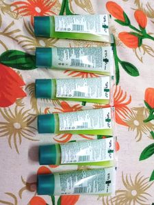 6 Piece Of Himalaya Purifying Neem Face Wash