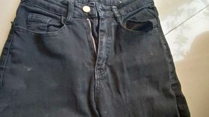 Black Cargo Jeans