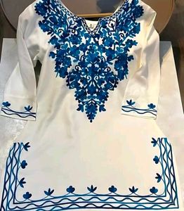 white embroidery kurta womens