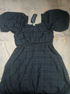 TOKYO TALKIES BLACK A LINE MIDI DRESS