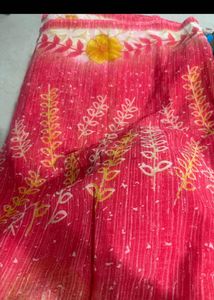 Elegant Floral Print Saree