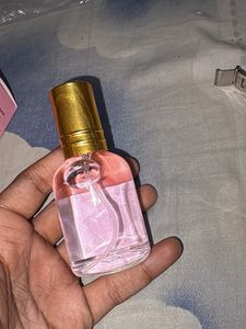 GUCCI Pro Perfume &amp; Titan Watch Set