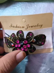 Vintage Rhinestone Flower Hair Clip