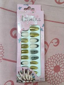 Art Nails - Fashionable Press-On Nail