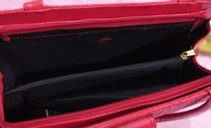 Styles Red ♥️ Colour Handbag 👜
