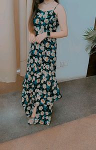 gown