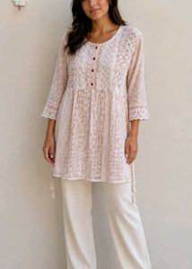 Women's Embroidered Kurta