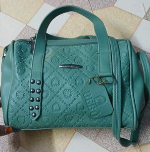 Chic Teal Heart Quilted Satchel Bag