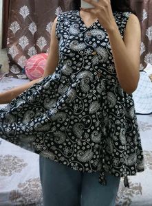 Cute Paisley Print Short Kurti ⚠️