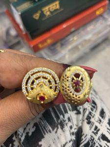 set of 2 Exquisite Gold &amp; Diamond Rings