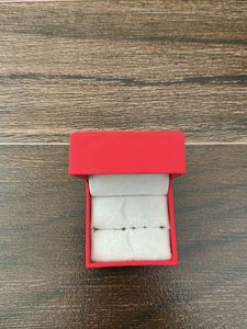 Senco Red Ring Presentation Box