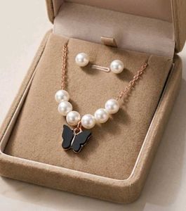 Pearl Butterfly Necklace and Earrings Set
