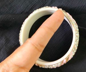Hair Clips &amp; Bangles – ₹69 per Piece