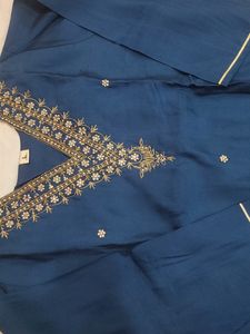 Dola Silk Suit Wid Real Mirror Work