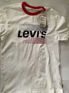 Levi's White T-Shirt