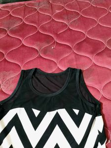 Chevron Print Fit &amp; Flare top