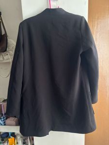H&amp;M Chic Black Open-Front Blazer