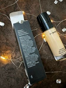 MAC Matchmaster Foundation SPF 15