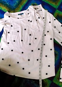 Very Beautiful Dot Print Stylish Shirt