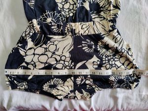 Strappy Short Jumpsuit With Pockets - Medium Size