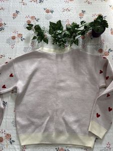 Cute Heart Pattern Sweatshirt