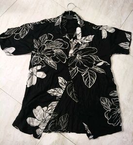 Women's Black Floral Short Sleeve Shirt