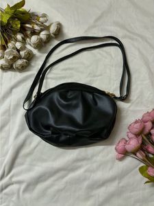 Chic Black Chain Shoulder Bag