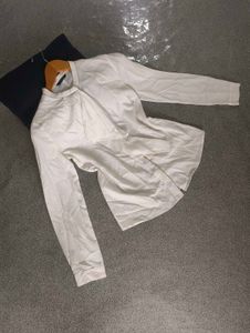 Korean White Ruffle Shirt 🔥