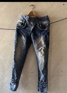 Wonder Woman Graphic T-Shirt with jeans