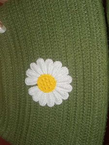 Charming Green Daisy Crossbody Bag