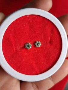 beautiful Flower desine Stud Earrings