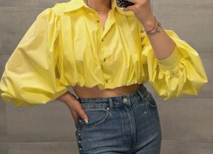 Chic Cropped Yellow Top