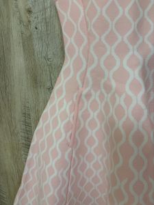 Chic Pink &amp; White Geometric Knit Dress