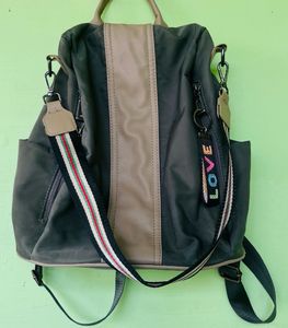 College Bag For Women || New Condtion ||