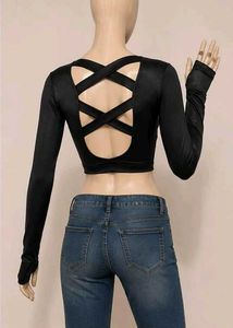 shein fitted long seelves back cris cross crop top