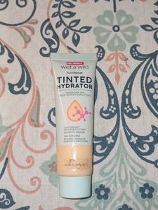 Wet n Wild Barefocus Tinted Hydrator