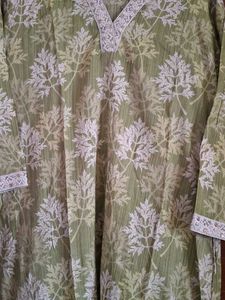 Stylish Green Leaf Print Kurta