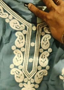Elegant Blue Embroidered Kurta