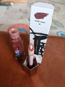 Fenty Beauty Gloss Bomb Heat - Fussy Hea