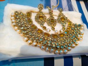 Necklace Set
