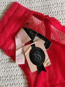 victoria's secret Red Lace Bralette