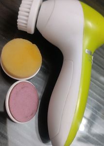 Facial massager