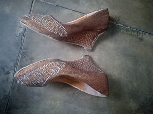 Heels Bellies