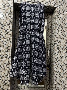 Chic Navy Dresses - Set of Two