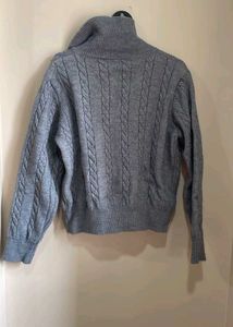 Gray Cable Knit Quarter Zip Sweater S-M