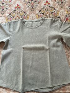 Grey Top