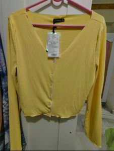 yello Ribbed V-Neck Button-Up Top