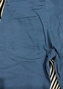 Classic Blue Denim bermuda