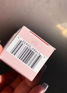 Too faced Born this way concealor - Vanilla