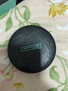 Maybelline Fit Me Matte + Poreless Powder